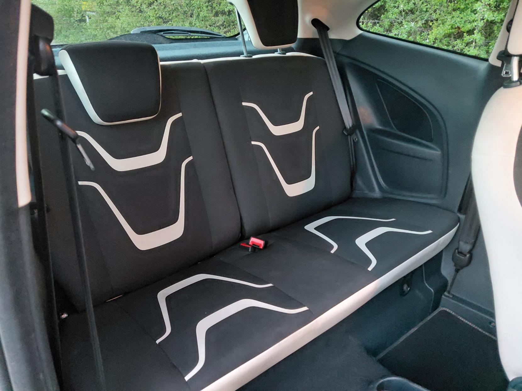 Ford Ka 1.2 Zetec White Edition Hatchback 3dr Petrol Manual Euro 6 (s/s) (69 ps)