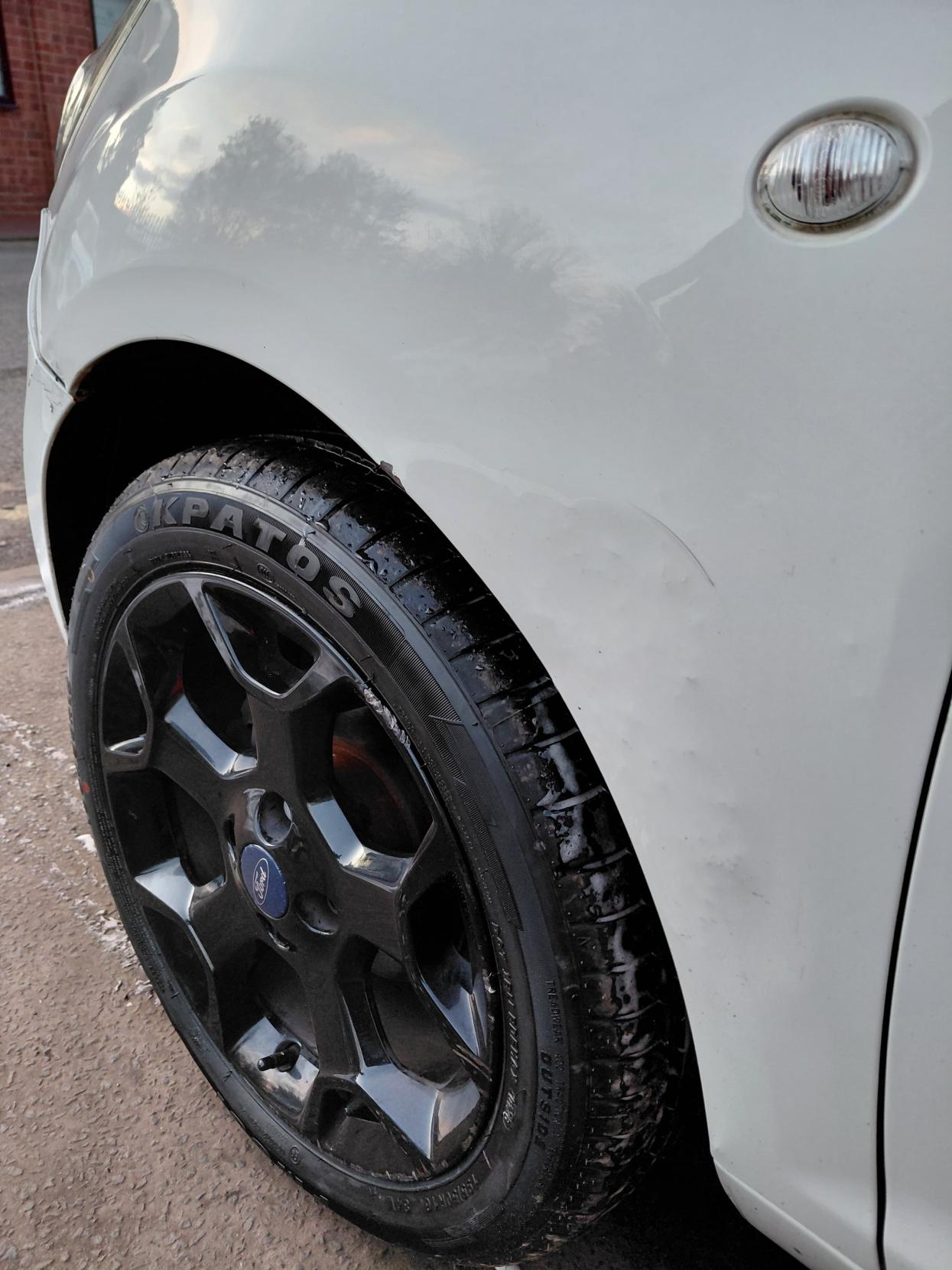 Ford Ka 1.2 Zetec White Edition Hatchback 3dr Petrol Manual Euro 6 (s/s) (69 ps)